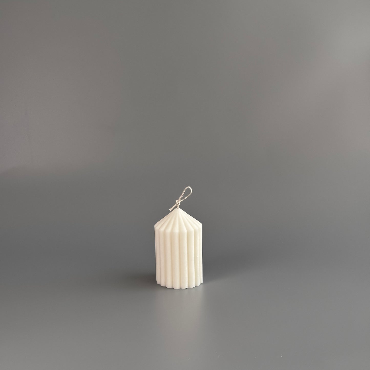 Ribbed Pillar